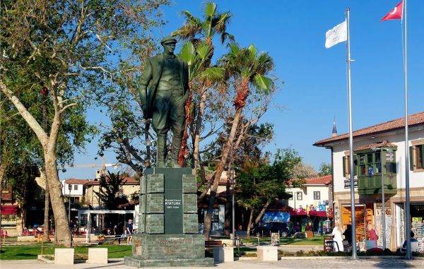Antalya - istorie şi experienţe premium Antalya - istorie şi experienţe premium